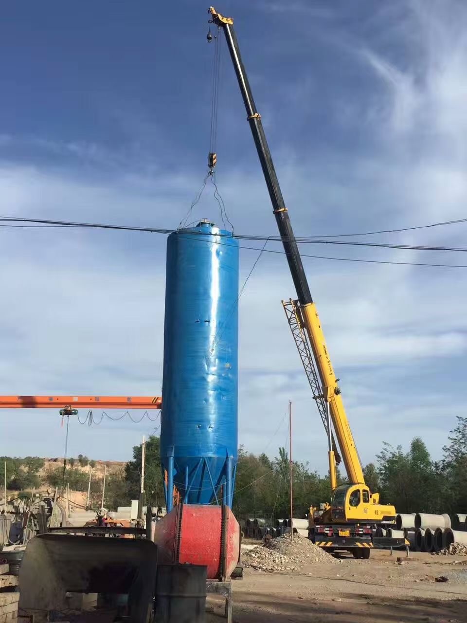 靖远县吊车一定不能作为载人工具使用